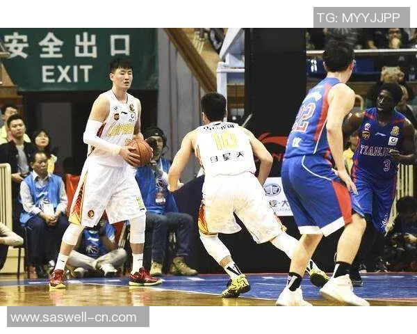 深圳篮球队以67分领跑挑战赛积分榜展现强劲实力 深圳篮球队以67分领跑挑战赛积分榜展现强劲实力