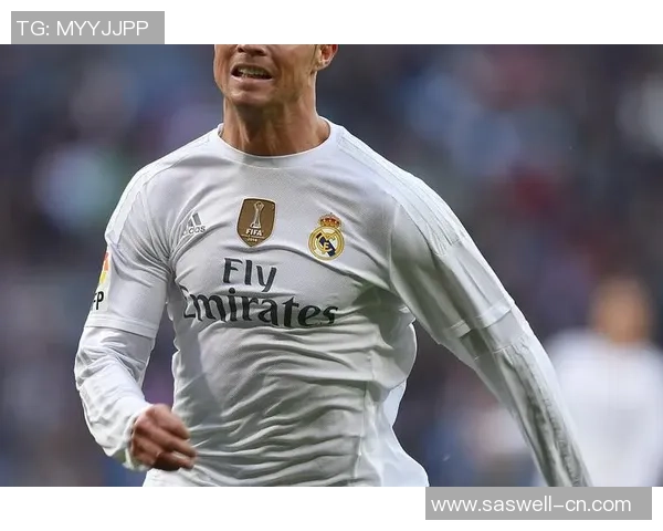 足球明星C罗惊人跳跃高度揭秘挑战极限的运动天赋与训练秘诀 足球明星C罗惊人跳跃高度揭秘挑战极限的运动天赋与训练秘诀